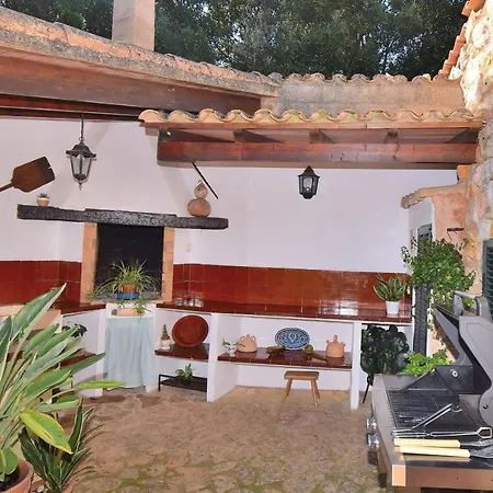 057 Mercedes Etv120 By Mallorca Charme Holiday home Pollenca