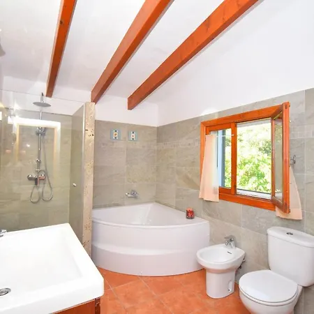 057 Mercedes Etv120 By Mallorca Charme Дом отдыха *