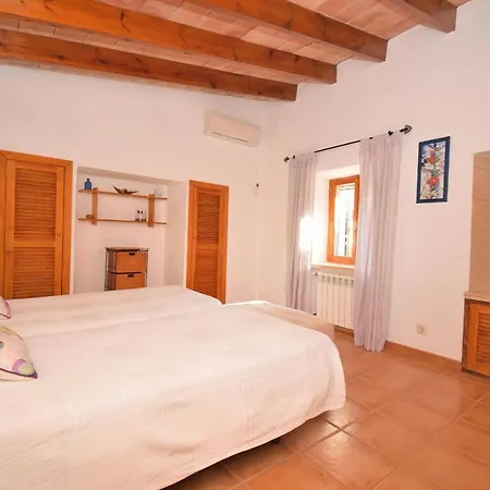057 Mercedes Etv120 By Mallorca Charme Holiday home