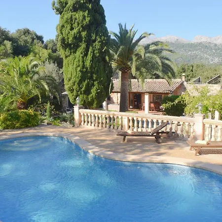 057 Mercedes Etv120 By Mallorca Charme Holiday home Pollenca