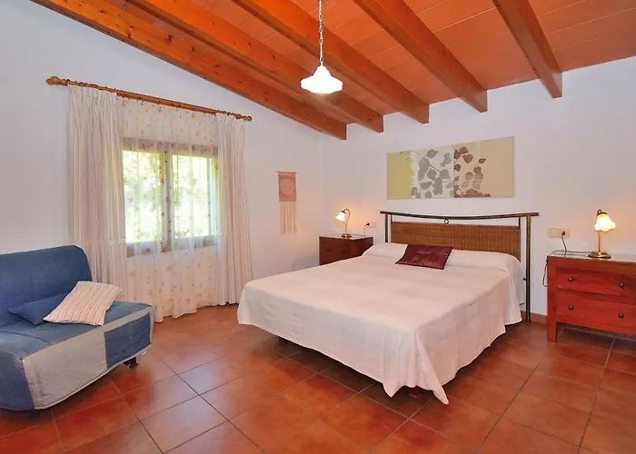 057 Mercedes Etv120 By Mallorca Charme Pollensa