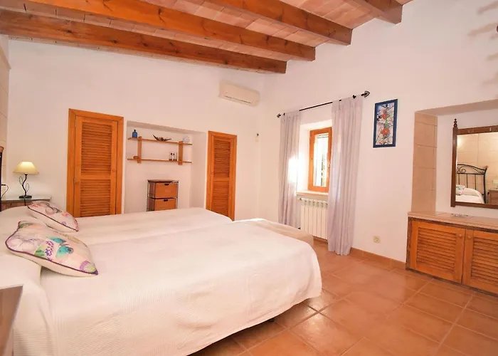 057 Mercedes Etv120 By Mallorca Charme Dom wakacyjny