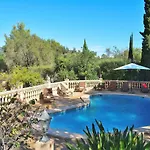 057 Mercedes Etv120 By Mallorca Charme 度假居