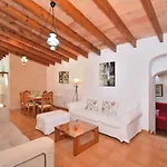 度假居 057 Mercedes Etv120 By Mallorca Charme *