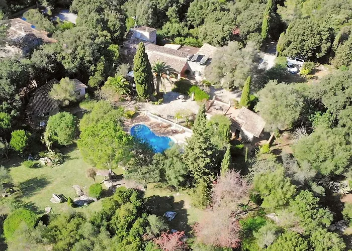 057 Mercedes Etv120 By Mallorca Charme Pollença